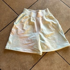 Lululemon shorts tie-dye, blue, and yellow